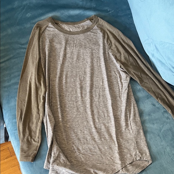 Pistol Lake Other - Heather Gray Raglan Tee with Olive Trim